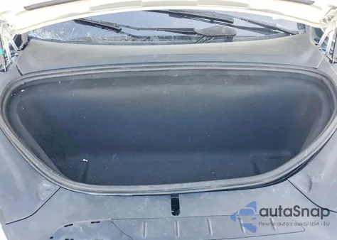 2024 Tesla Model X из США, поврежденный, VIN 7SAXCBE55RF438648